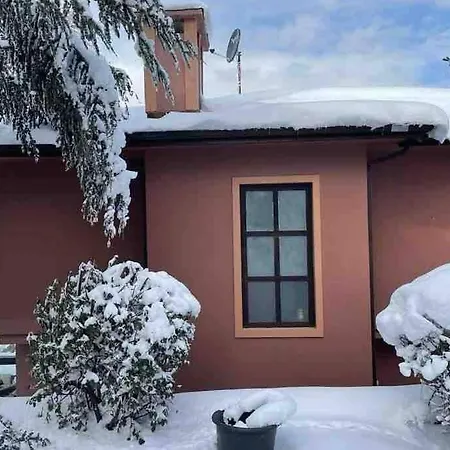 Essiz Gol Manzarali Huzurlu Aile Evi Sapanca