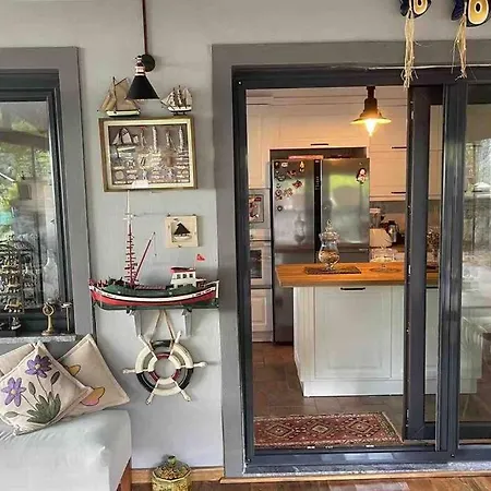 Essiz Gol Manzarali Huzurlu Aile Evi Villa Sapanca
