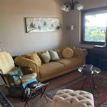 Essiz Gol Manzarali Huzurlu Aile Evi